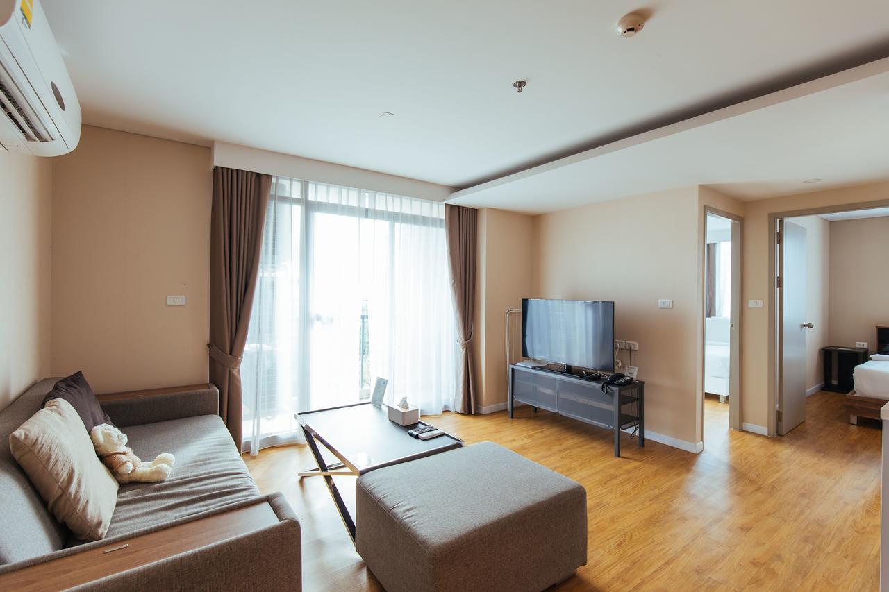 Roomme Hospitality Nang Linchee Branch Bangkok Eksteriør billede