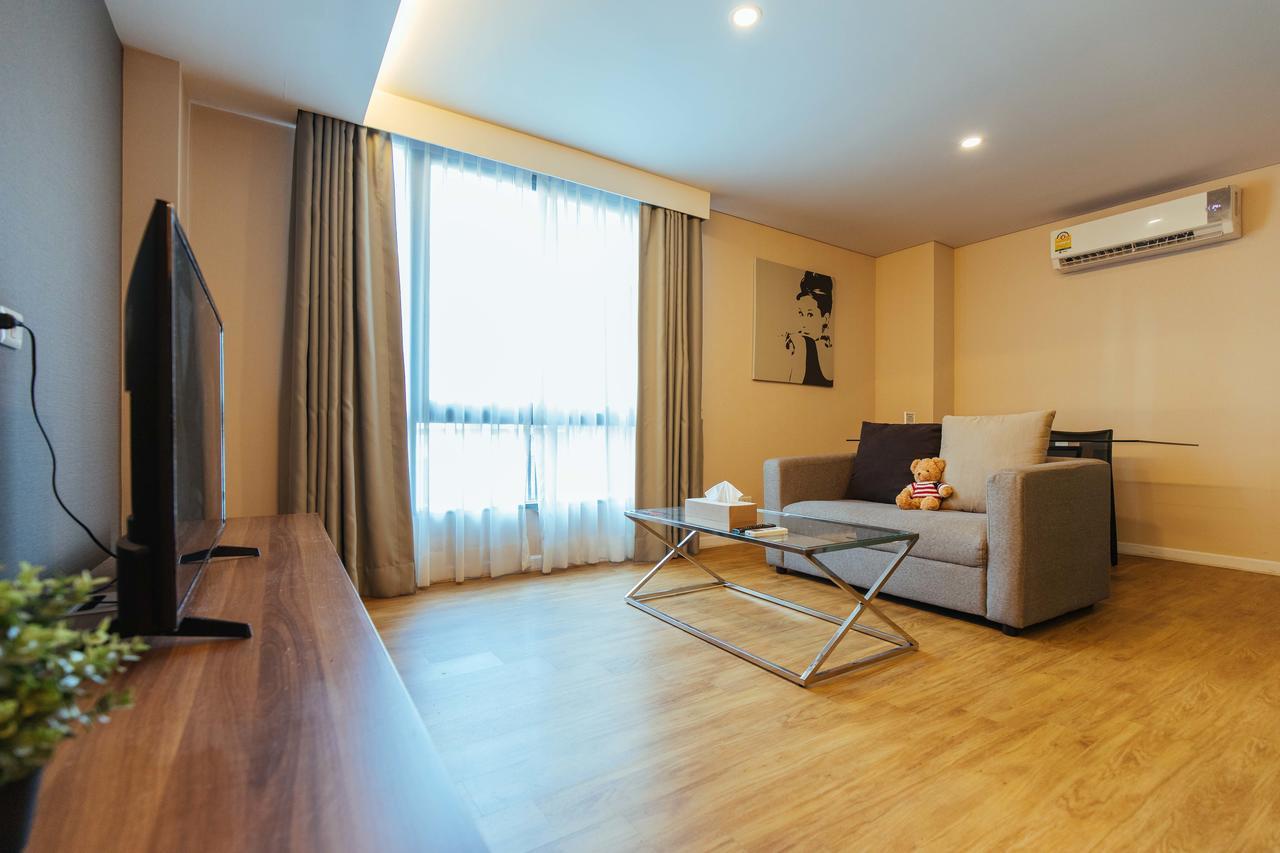 Roomme Hospitality Nang Linchee Branch Bangkok Eksteriør billede