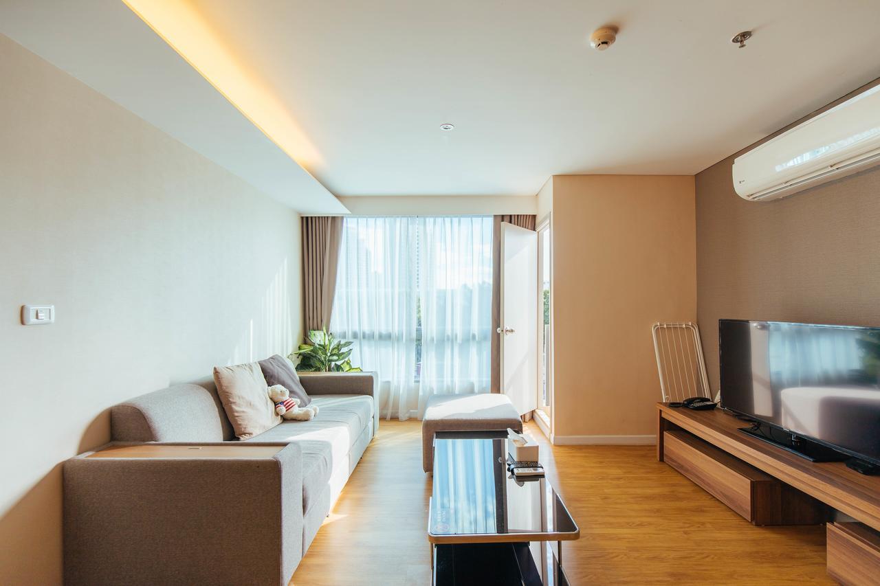 Roomme Hospitality Nang Linchee Branch Bangkok Eksteriør billede