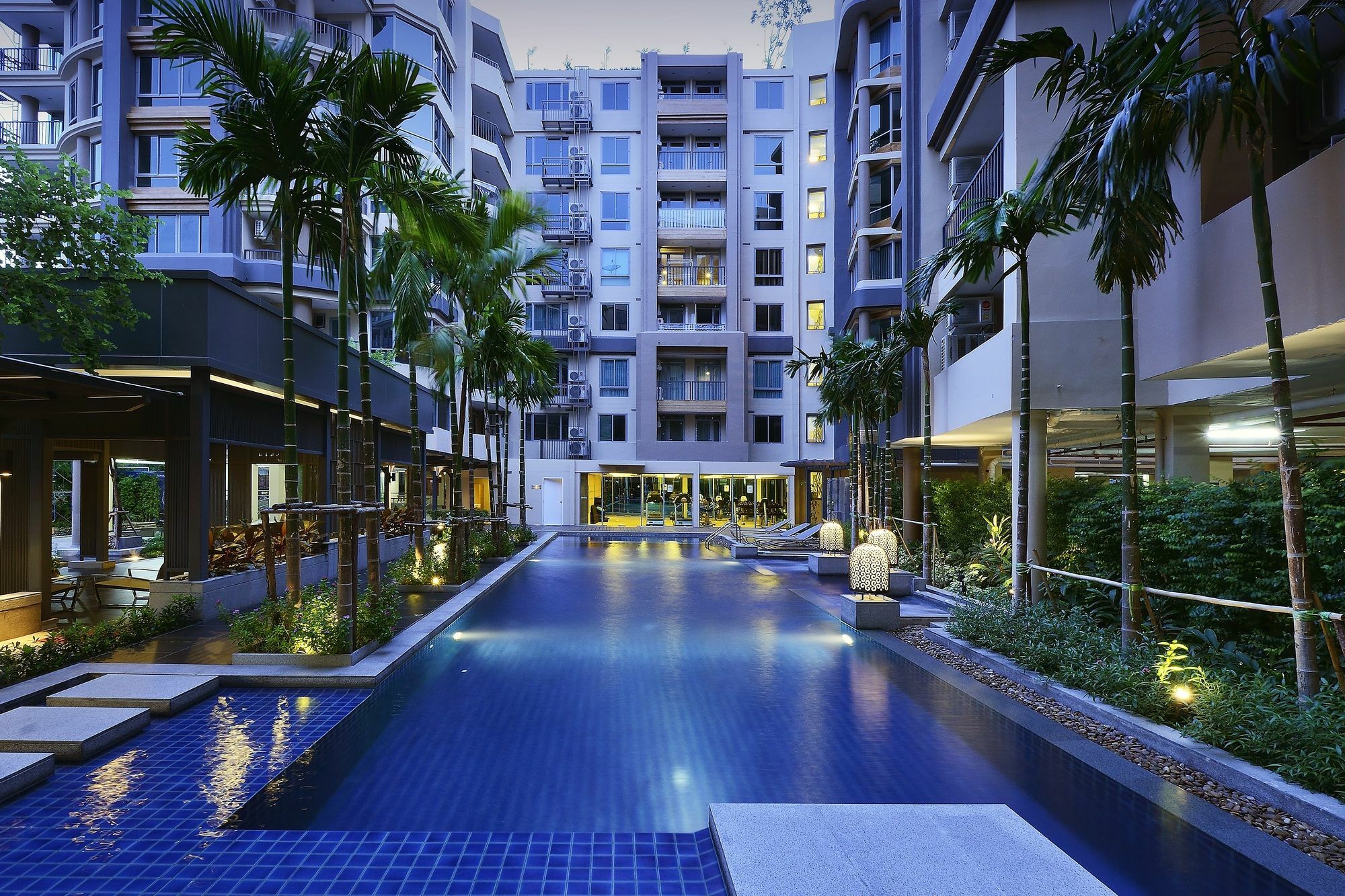 Roomme Hospitality Nang Linchee Branch Bangkok Eksteriør billede