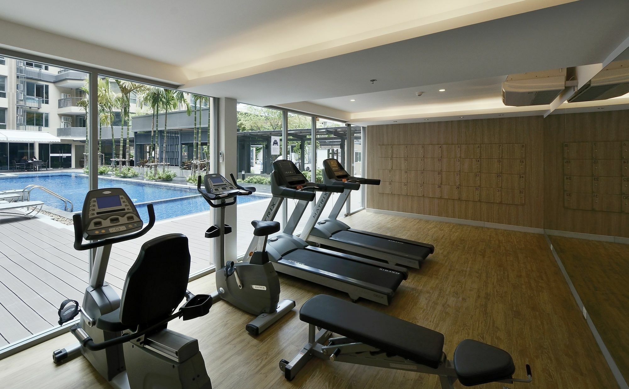Roomme Hospitality Nang Linchee Branch Bangkok Eksteriør billede